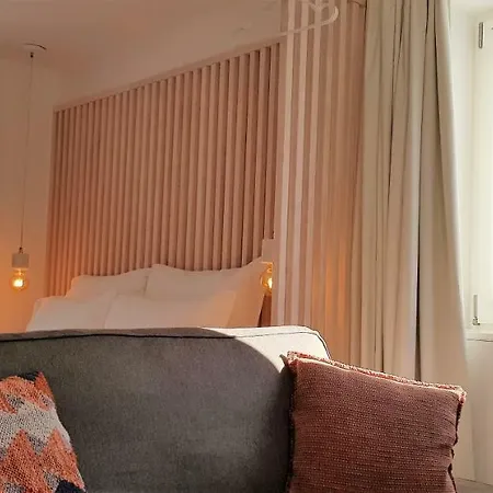 Apartment In Beco Da Formosa In Alfama - Lisbon