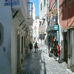 In Beco Da Formosa In Alfama - Lisboa